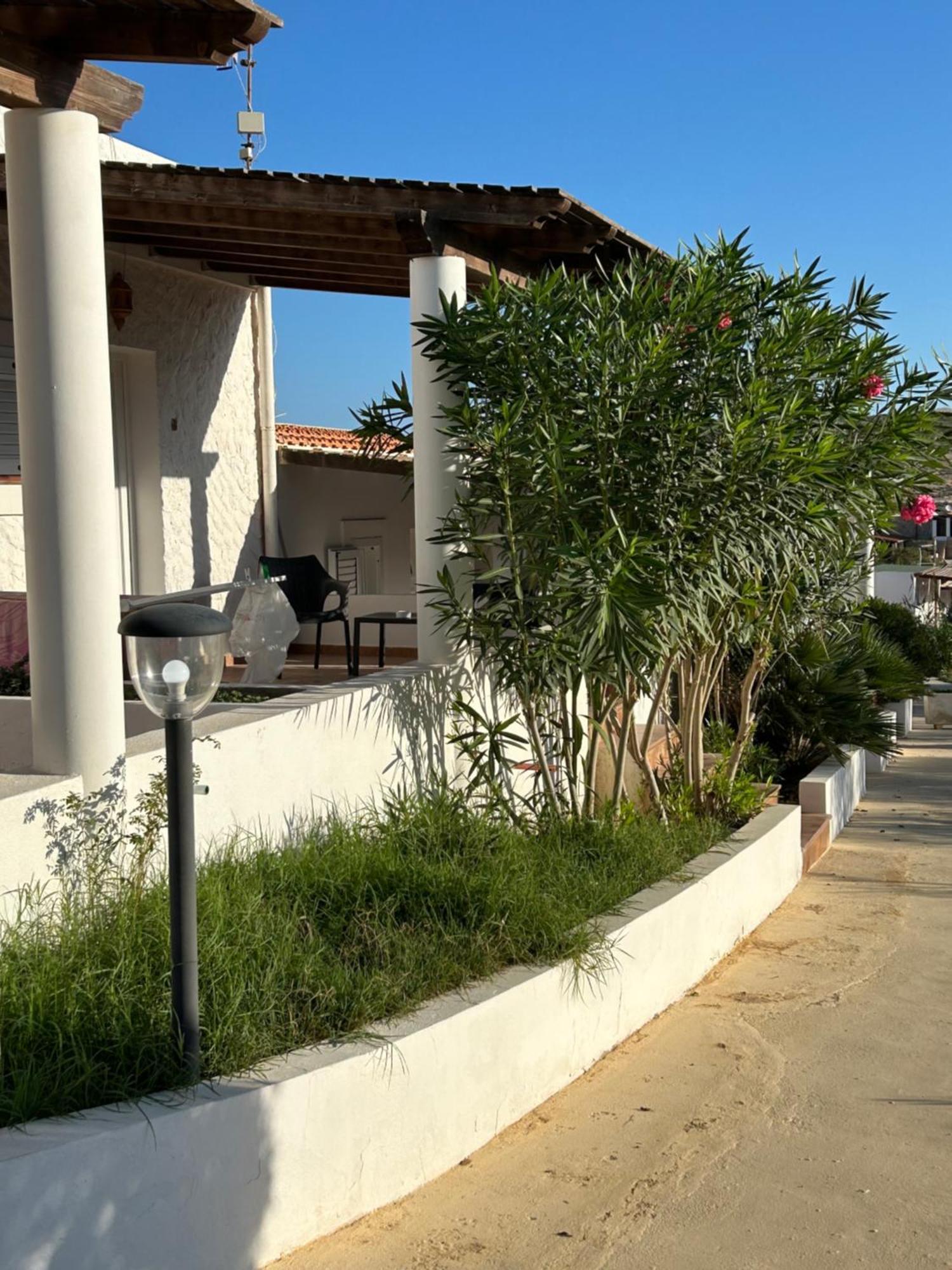 Hotel Oasi Di Casablanca Lampedusa Exterior foto